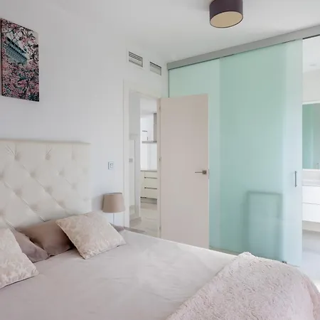 Beautiful Modern Vila